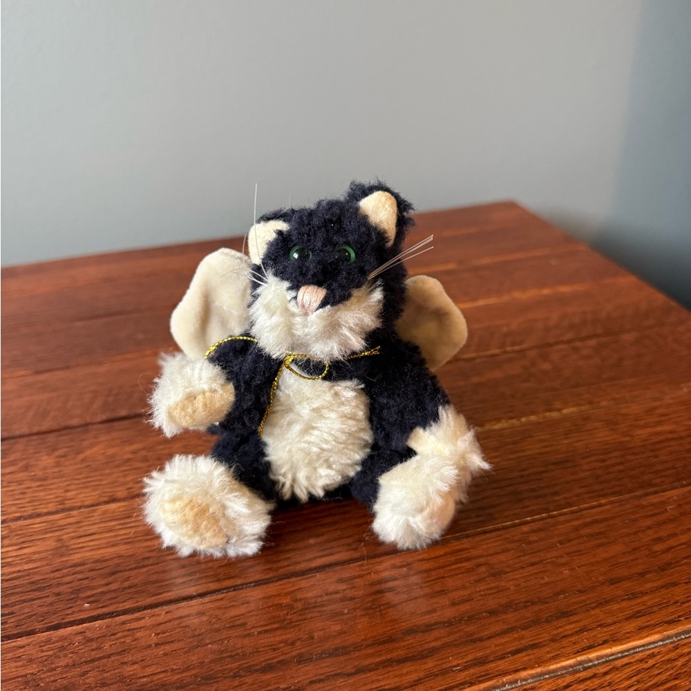 Boyd’s Bears Cat Angel